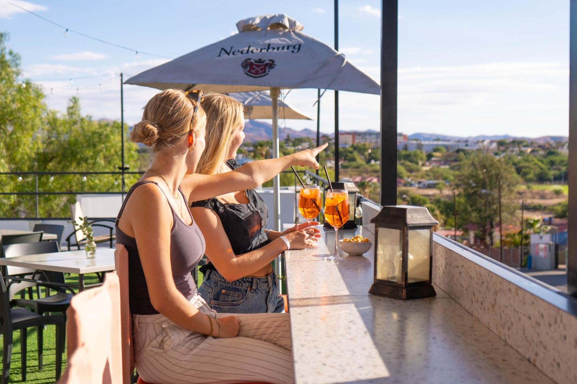 Tate Village Windhoek Ngoại thất bức ảnh
